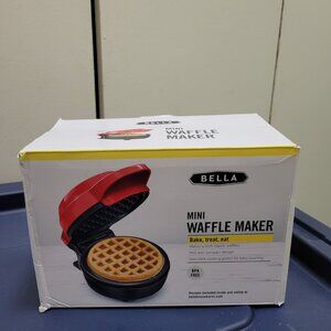 NEW BELLA MINI WAFFLE MAKER